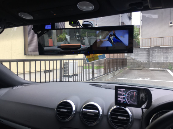 追加モニター装着